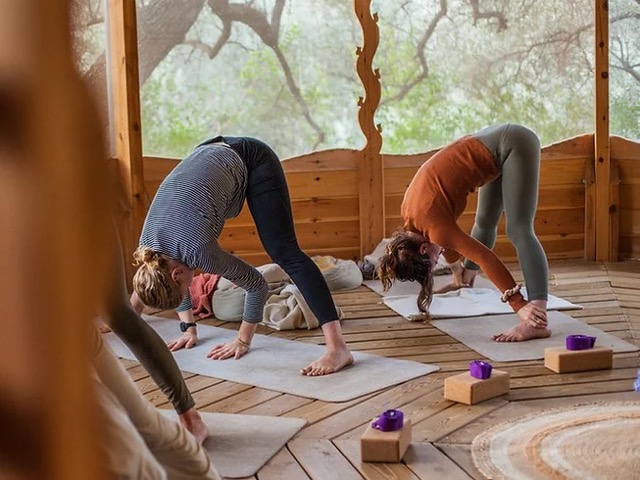 7 Day Heart of Yoga and Meditation Retreat in Orgiva, Spain