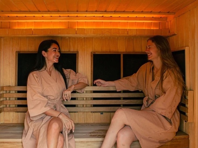 6 Day Thai Culture, Yoga and Wellness Immersion Retreat in Phuket, Thailand