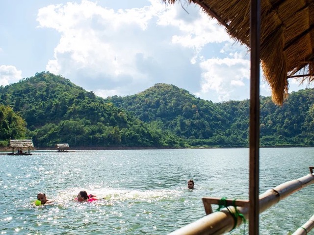 12 Day All Inclusive Muay Thai, Yoga Fitness Retreat Thailand, with Training, Tours & Healthy Meals