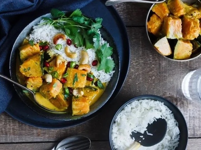 7 Days Women-Only Yoga and Wellness Retreat on the Golden Shores of Ahangama, Sri Lanka