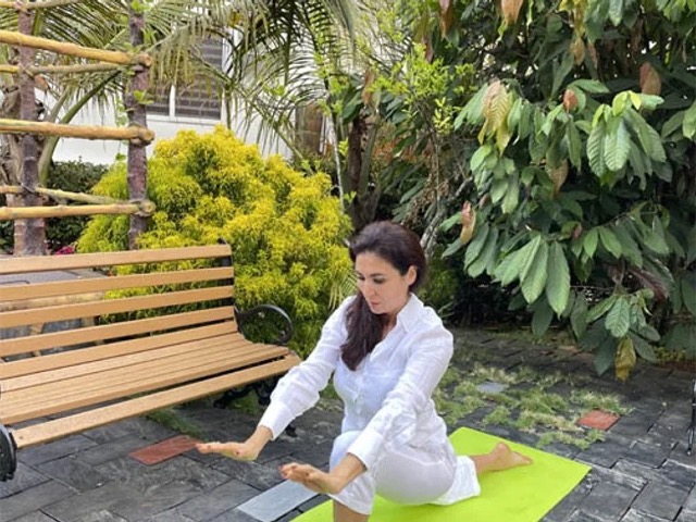 9 Day Munnar Ayurveda Holistic Retreat Package in Kerala, India