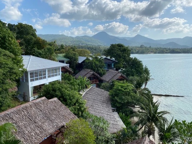 8 Day Meditation Retreat with Yoga in a Peaceful Private Beachfront Resort in Koh Phangan, Thailand