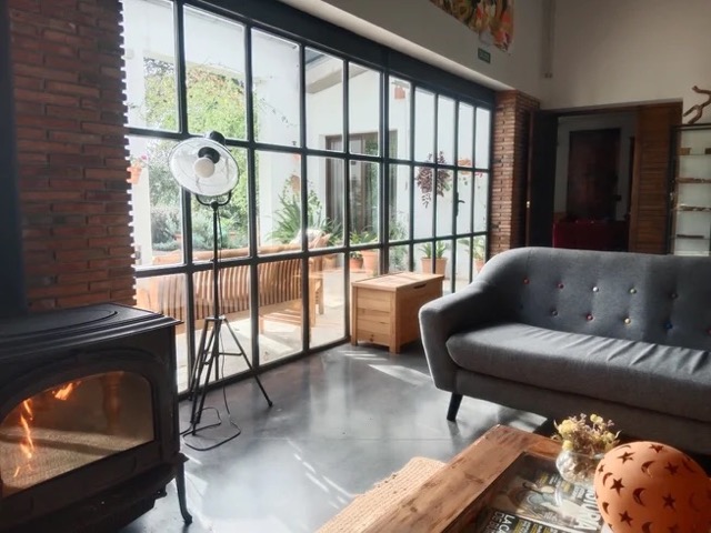 6 Day Embrace Yourself, Nature, Horses, Sound Massage, Coaching, Yoga, Mindfulness in Southern Spain