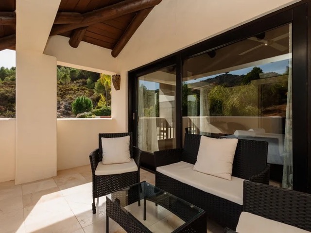 4 Day Healing Wellness Retreat with Yoga and Meditation in Monda, Province of Málaga, Spain