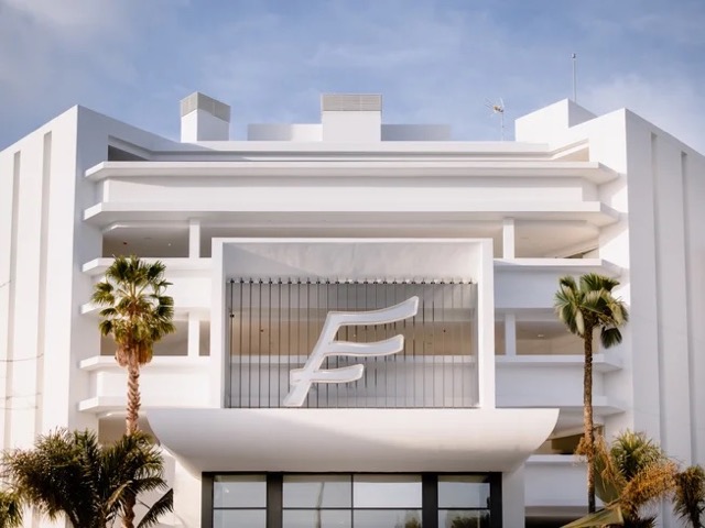 4 Day Stay Strong Fitness Retreat in Málaga, Spain