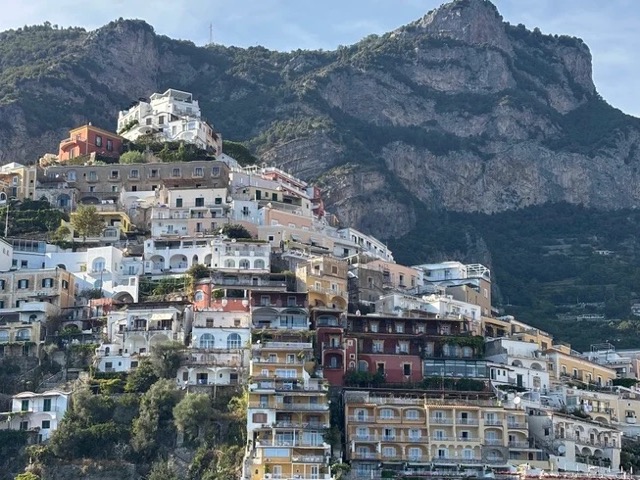 7 Day Positano Yoga Retreat: Hiking and Adventures on the Amalfi Coast, Italy