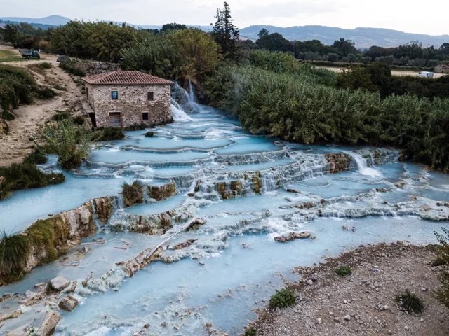 Women's Retreat Italy | Ultimate Yoga & Wellness Experience in Tuscany